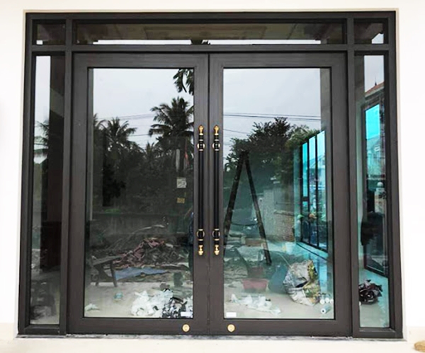 cua thuy luc khung bao thep son tinh dien4 1