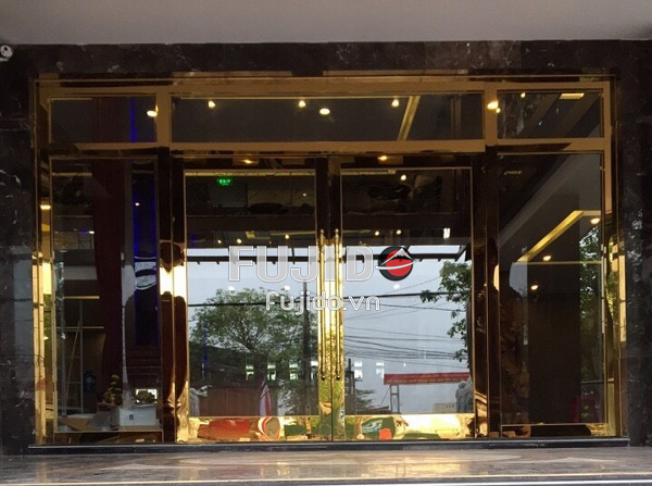 cua thuy luc khung inox ha noi 2 1