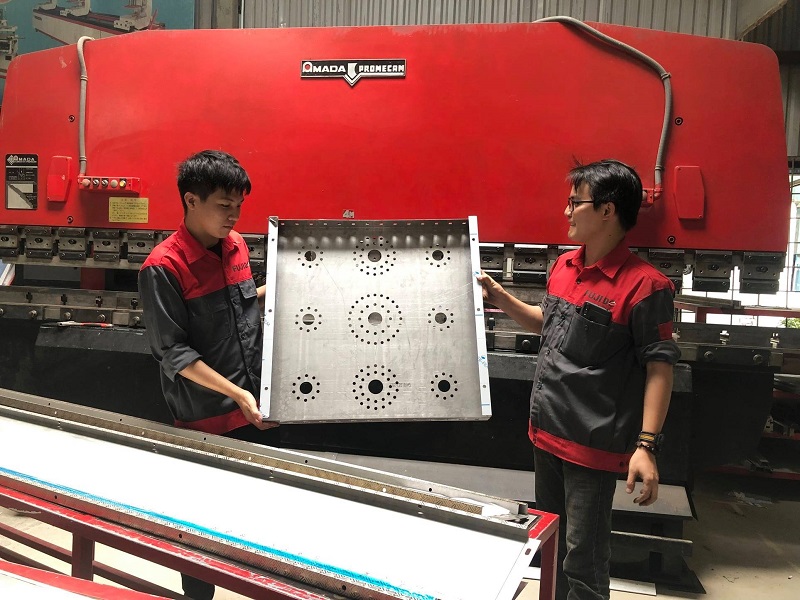 gia cong inox thue o ha noi nen den dau