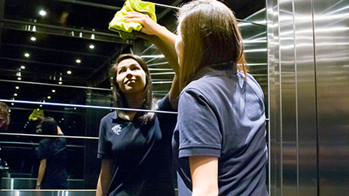 ve sinh thang may dung cach va nhung luu y quan trong 3 1