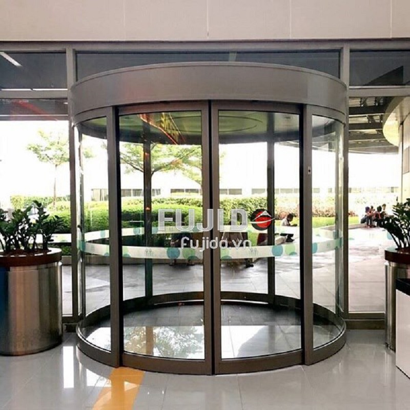 Chọn lựa cửa xoay tự động cần chú ý các thông tin cơ bản gì?