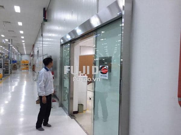 Cửa nhà máy dược - Giải pháp đồng bộ đáp ứng tiêu chuẩn GMP cùng Fujido 1 cua nha may duoc giai phap dong bo dap ung tieu chuan gmp cung fujido 1