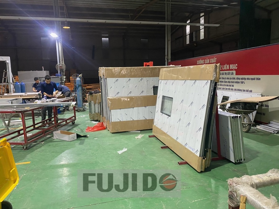 Cửa chống cháy hiện đại - Bảo vệ công trình bền vững với Fujido 2 cua chong chay hien dai bao ve cong trinh ben vung voi fujido1