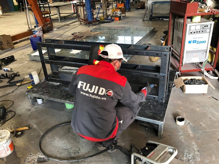 Địa chỉ sản xuất cửa kính chống cháy uy tín - Lựa chọn an toàn cùng Fujido 2 dia chi san xuat cua kinh chong chay uy tin lua chon an toan cung fujido