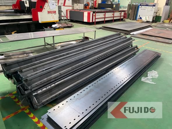 Fujido- Địa chỉ gia công chấn gấp Inox tấm uy tín, chính xác, đáp ứng mọi yêu cầu kỹ thuật 1 fujido dia chi gia cong chan gap inox tam uy tin chinh xac dap ung moi yeu cau ky thuat 1