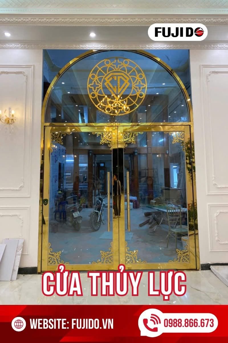 uu diem va ung dung cua cua kinh khung inox vang guong 1